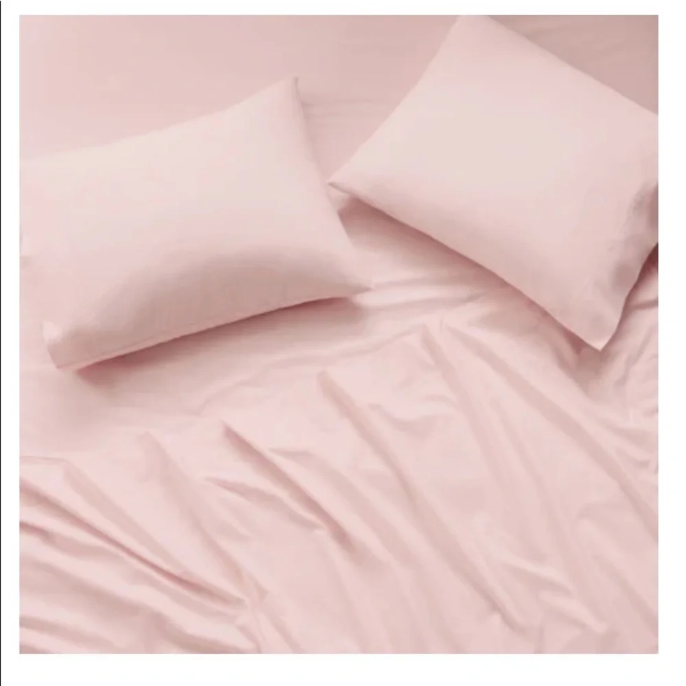 Jonathan Adler Long Staple Percale Cotton Queen Bedding - Two Flat Sheets